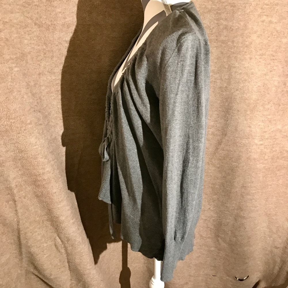M Daisy Fuentes Gray Tie Front High Low Cardigan - Picture 3 of 4