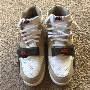 nikelab x FRAGMENT Air Trainer 1s