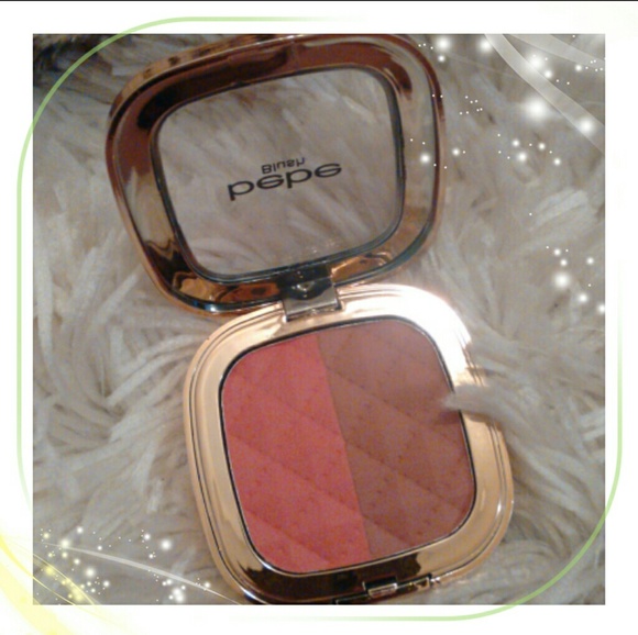 Bebe Blush Duo for Contouring - Picture 2 of 3