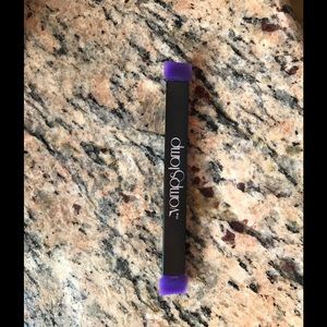 Makeup - The Vamp Stamp Winged Liner Tool Makeup - The Vamp Stamp Winged Liner Tool