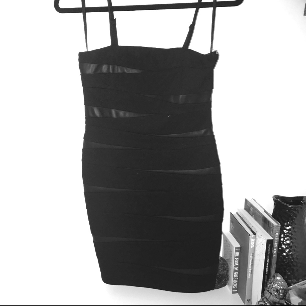 INC body con mini