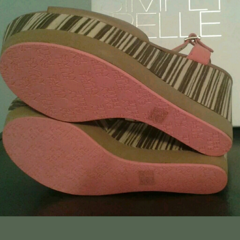 🎉HP🎉💚$ALE💚NEW  AUTHENTIC SIMPLY PELLE WEDGES - Picture 4 of 4