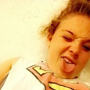 Meet your Posher, Sierra