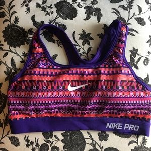 Nike Pro Sports Bra