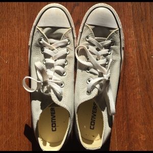 Low-Top Grey converse