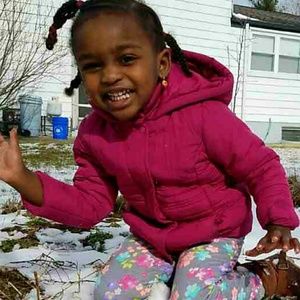 Meet your Posher, Eilaf