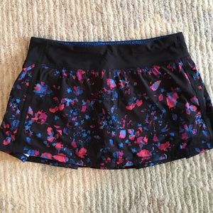 Lululemon Pace Rival Skirt Size 10 Regular EUC