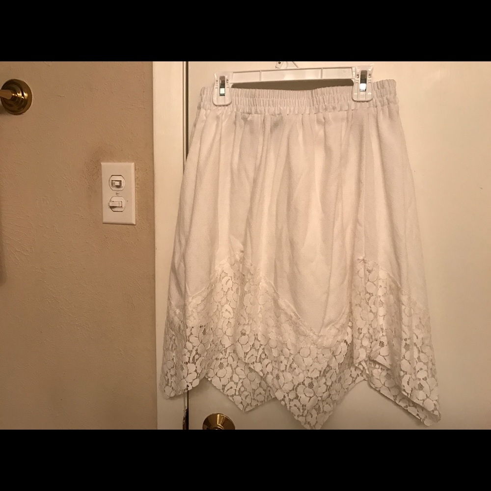Skirt (white)