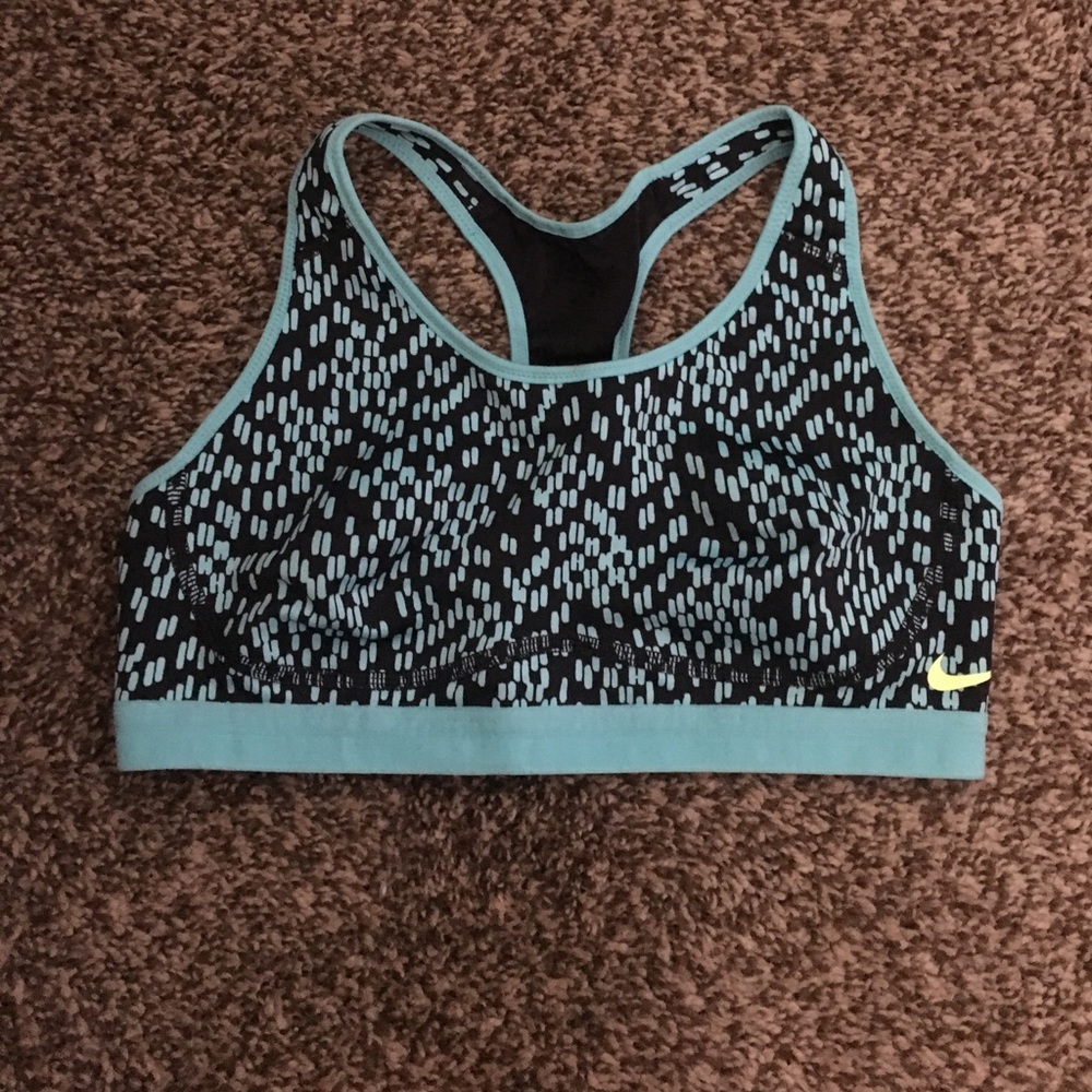 NIKE sports bra