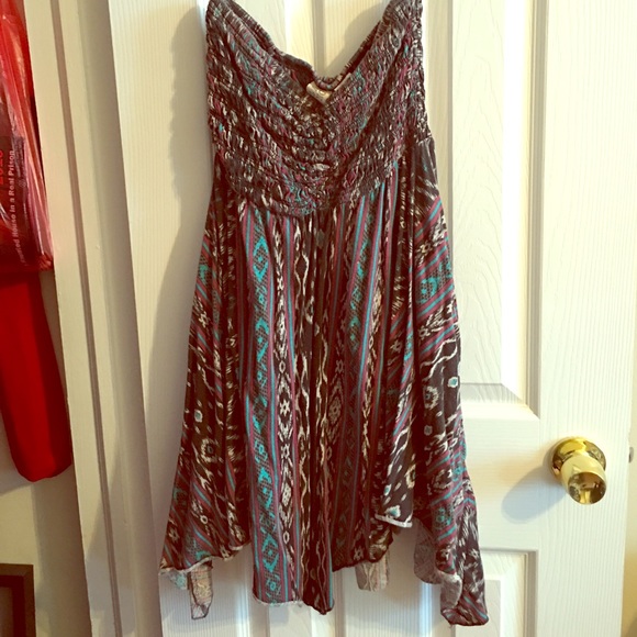 Billabong Dresses & Skirts - Billabong Strapless Dress Billabong Dresses & Skirts - Billabong Strapless Dress