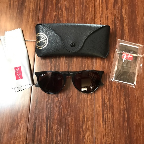 Ray-Ban Accessories - Ray-Bay Sunglasses