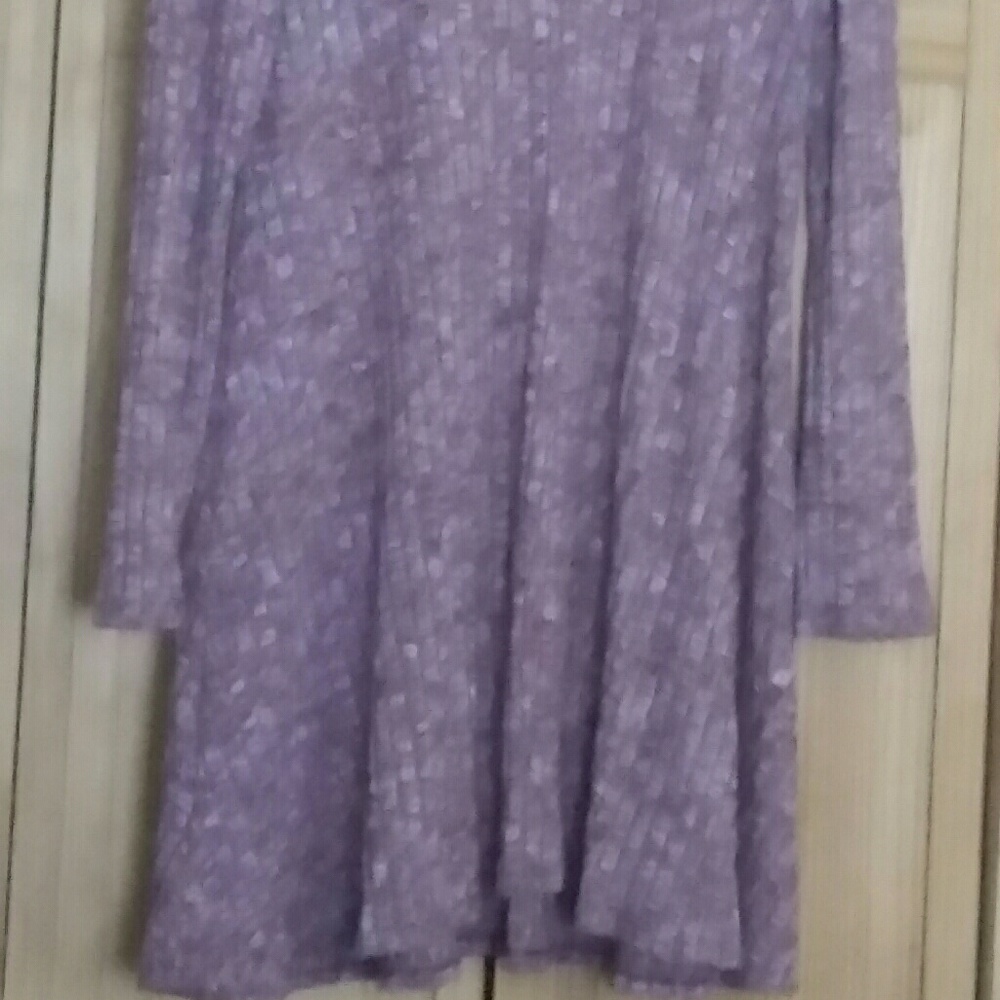 Dress - Picture 3 of 4