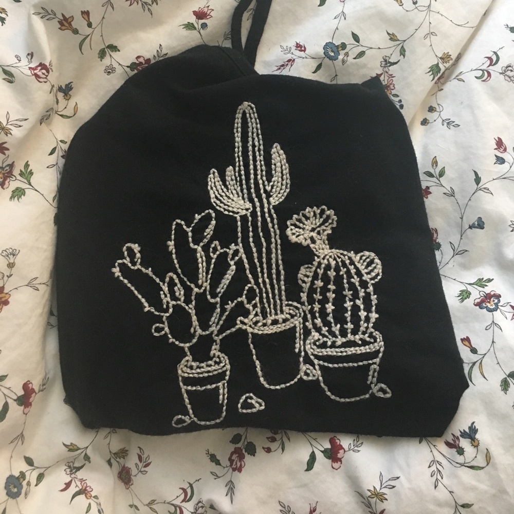 Brandy Melville Black Cactus Sachi Halter