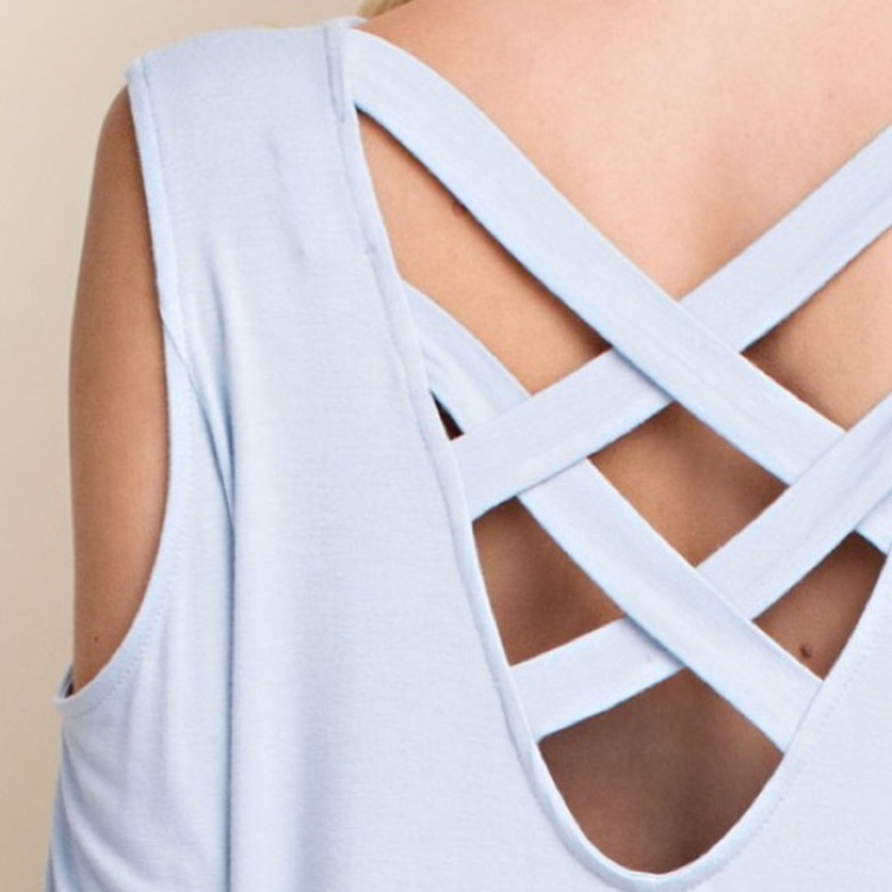 ❗️LAST❗️Cold shoulder top w criss cross back - Picture 4 of 4