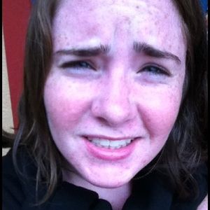 Meet your Posher, Leah