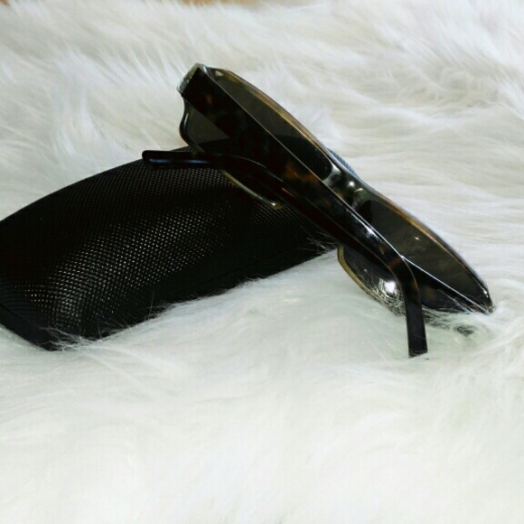 Authentic GUCCI Tortoise Shell Sunglasses main image 4