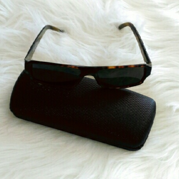Authentic GUCCI Tortoise Shell Sunglasses
