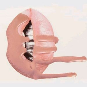 Meet your Posher, Aleena