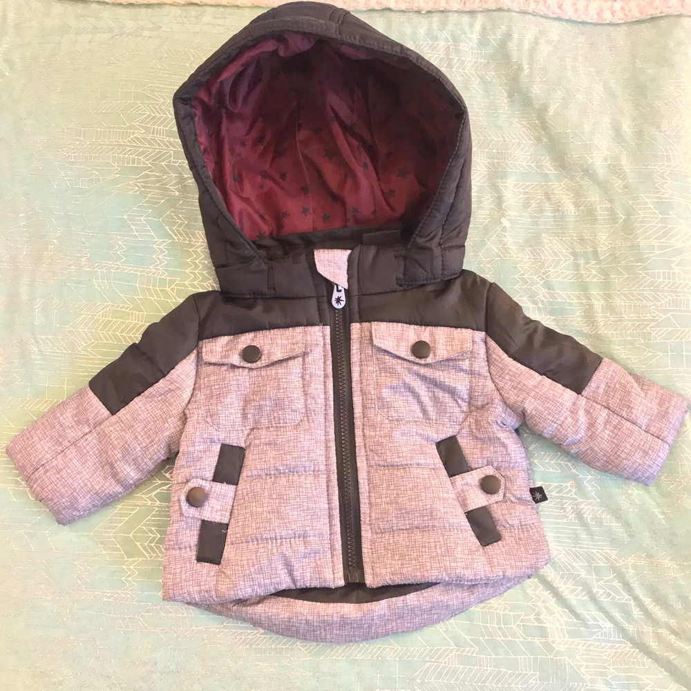 Winter coat with removable hood