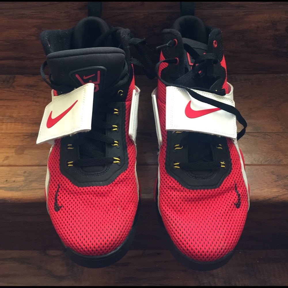Nike shoes