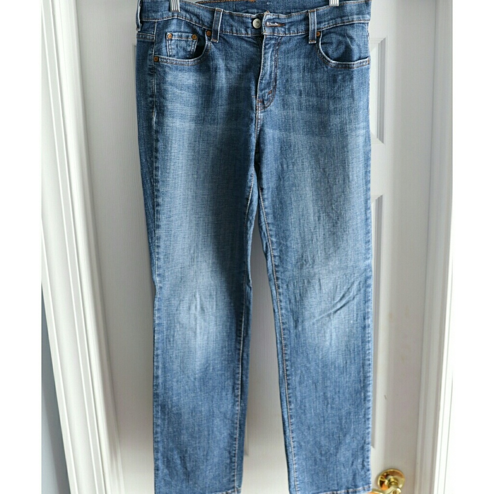 Levi jeans