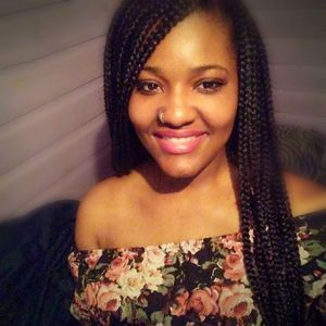 Meet your Posher, Deanna