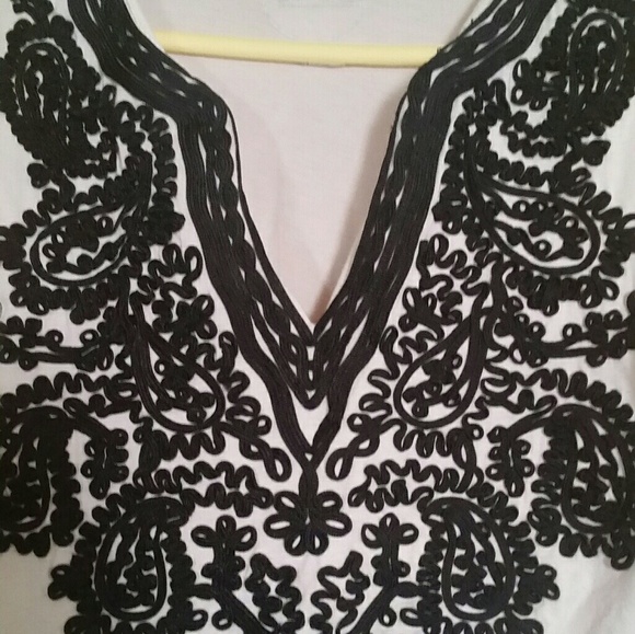 Tunic - Picture 2 of 3