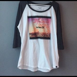 Hurley Tshirt NWT 3/4 sleeve