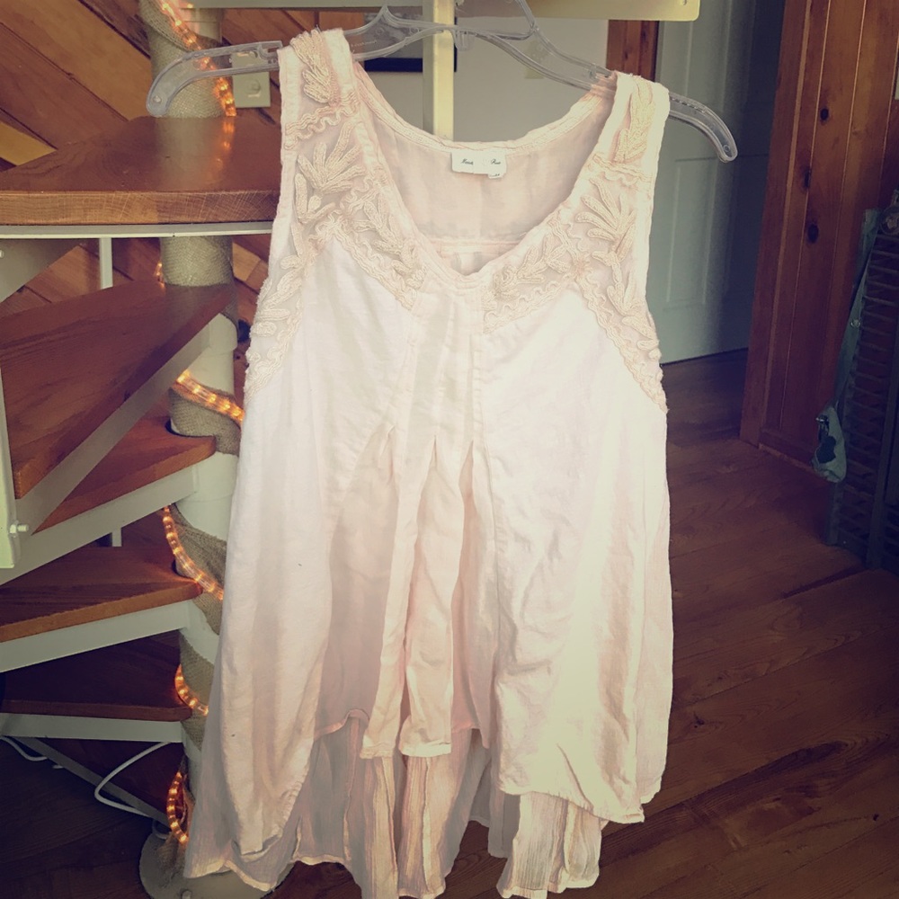 Flowy light pink top