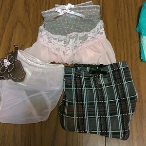 Set of 6 pairs assorted woman's thongs/panties 2x