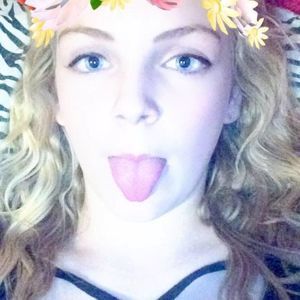 Meet your Posher, Sophee