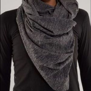 Lululemon Vinyasa Scarf