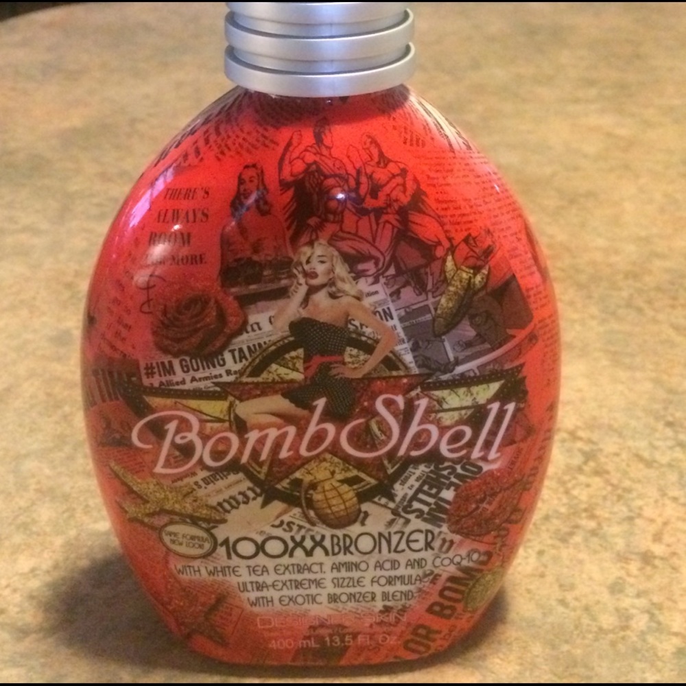 Bomb Shell Bronzer Tanning Lotion