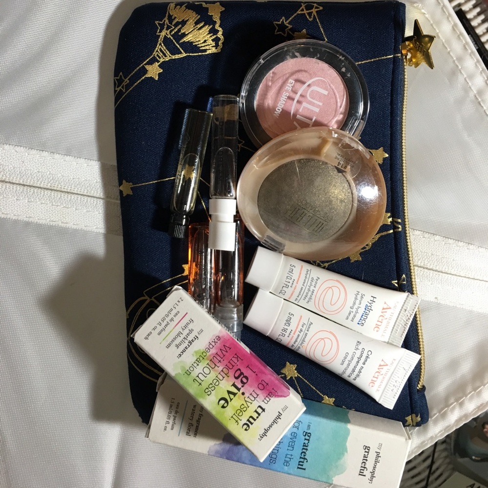 Makeup bag bundle