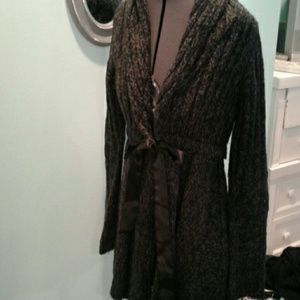 Liz Lange Maternity cardigan