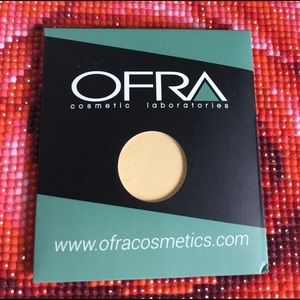 Ofra Cosmetic Banana Highlighting Powder Sample