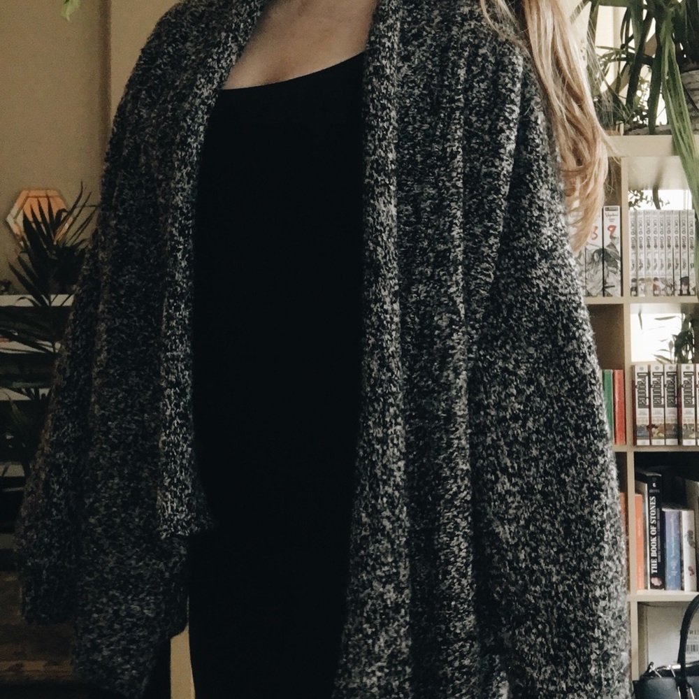 Oversized Grey Knit Cardigan