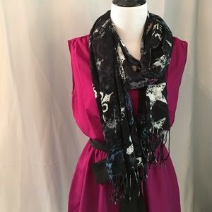 Print scarf