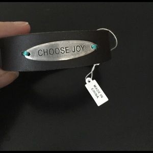 Thirty one bracelet "choose Joy"