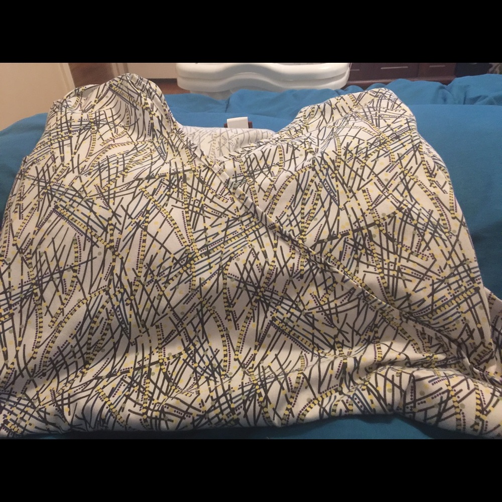 Xl scrub top