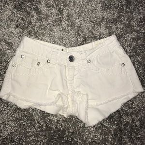White bedazzled shorts! 💓