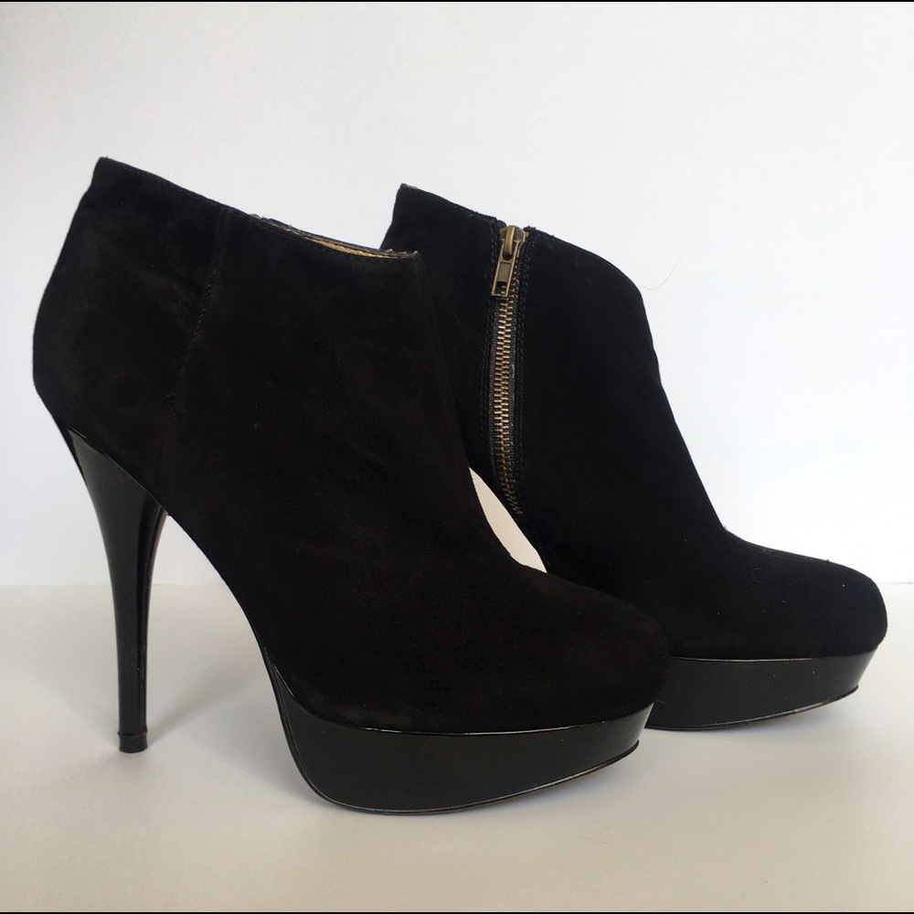 Steve Madden Booty Heels