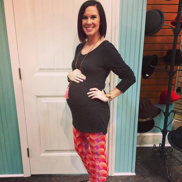 Meet your Posher, Kellsie - Picture 1 of 1