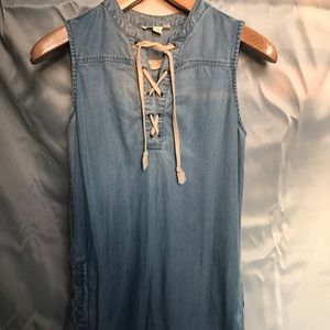 Chambray Lace Up Dress Size Small Has Pockets!