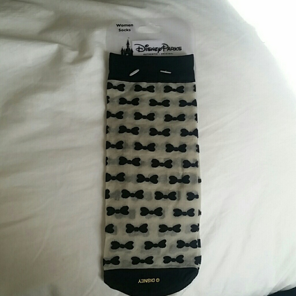 Minnie Bow Sheer Socks.