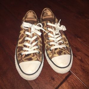 Leopard Converse