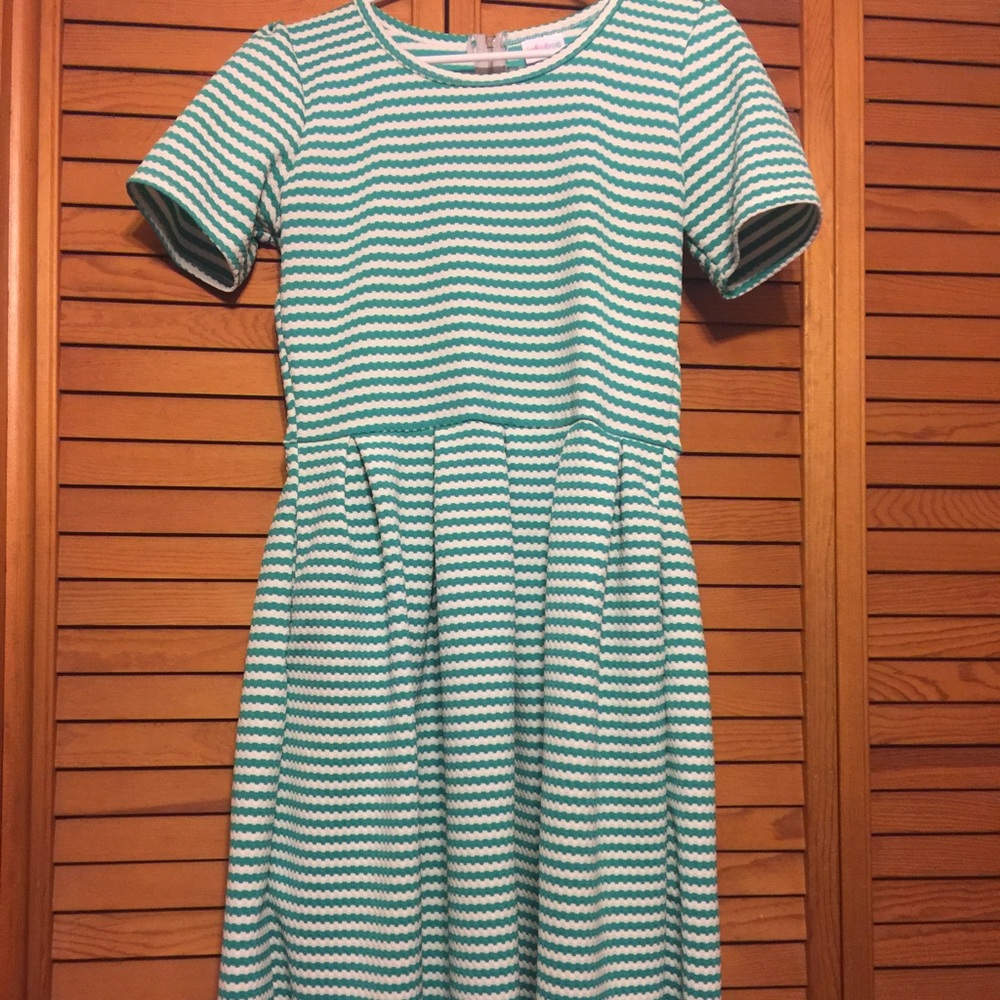LuLaRoe Amelia Dress