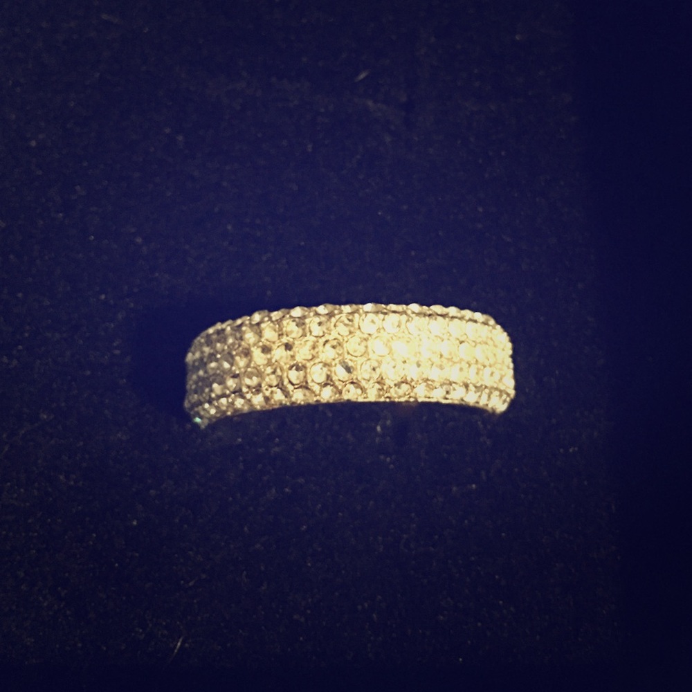 Beautiful Gold Pave Crystal Ring