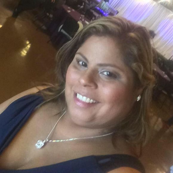 Meet your Posher, Ana - Picture 1 of 1