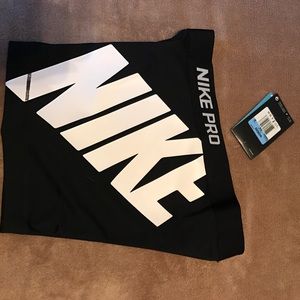 NWT Nike Pro Dri Fit